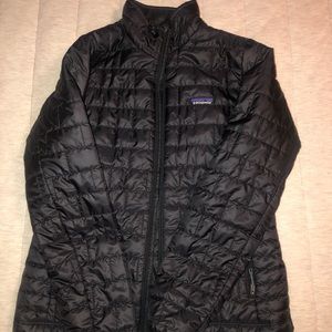 Women’s Patagonia Black Nano puffer jacket